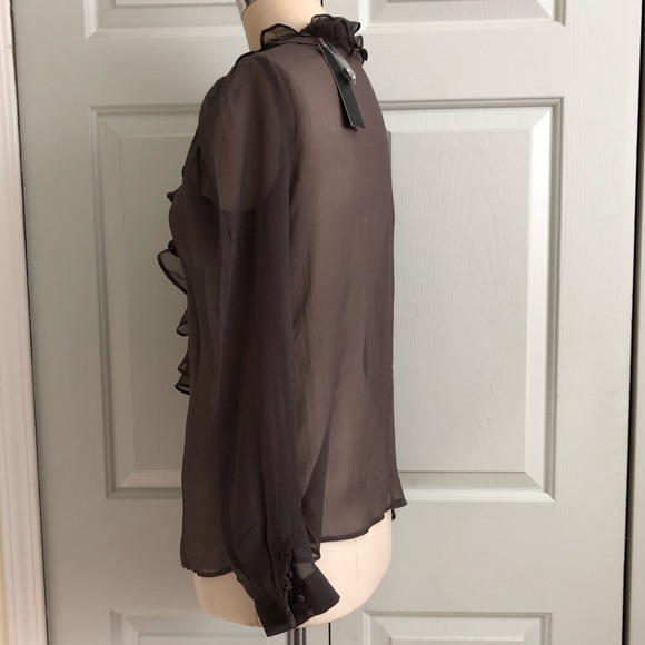 NWT Isabel Lu 💯 Silk Ruffle Sheer Covered Buttons Top Charcoal Size M - Picture 7 of 16